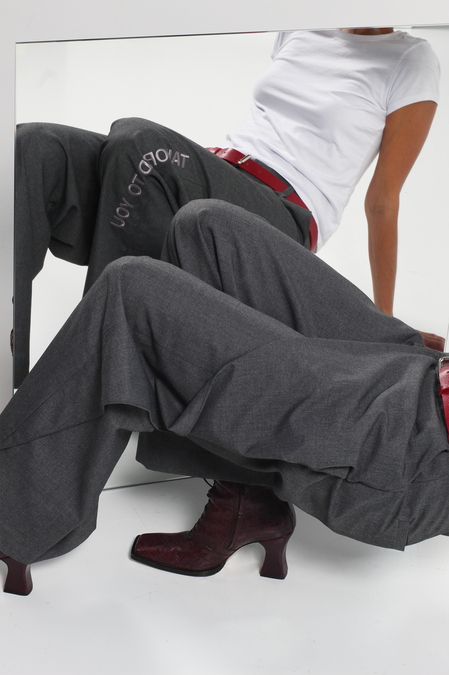 CROSSOVER PANTS