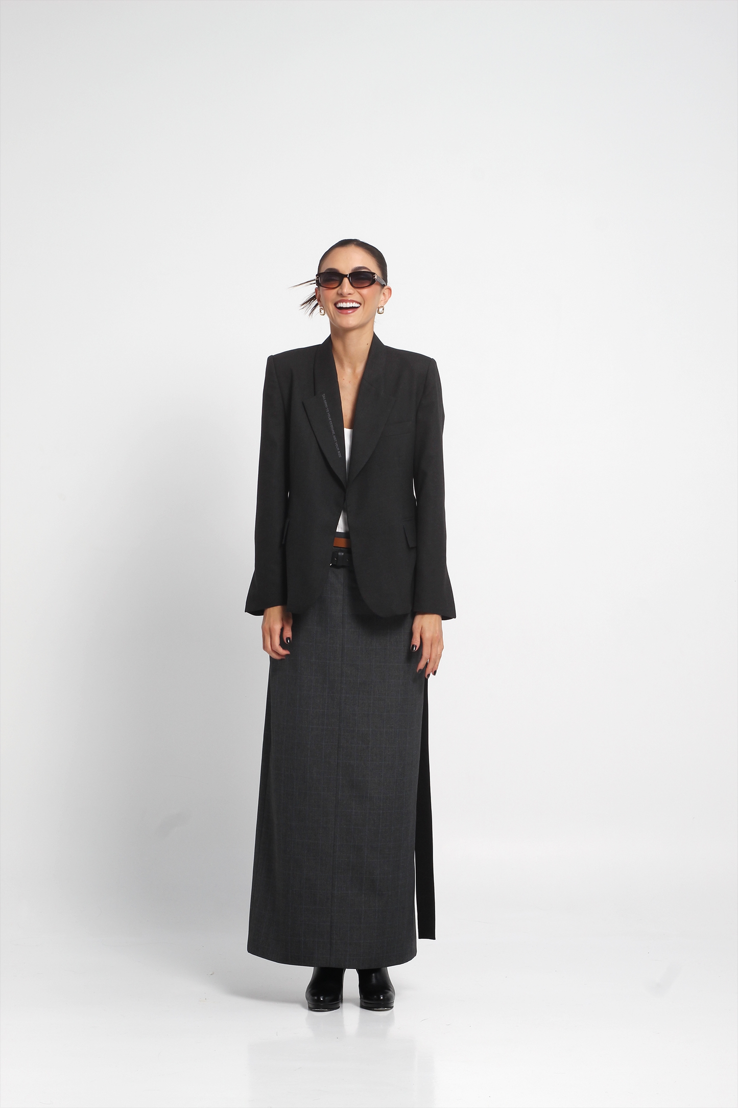 UNDENIABLE BLAZER