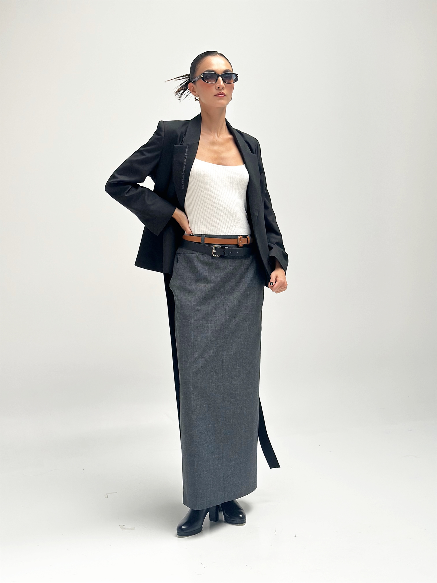UNDENIABLE BLAZER