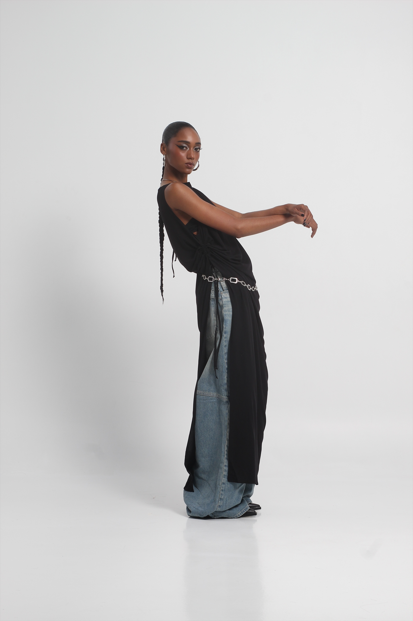 UNDONE LONG TOP