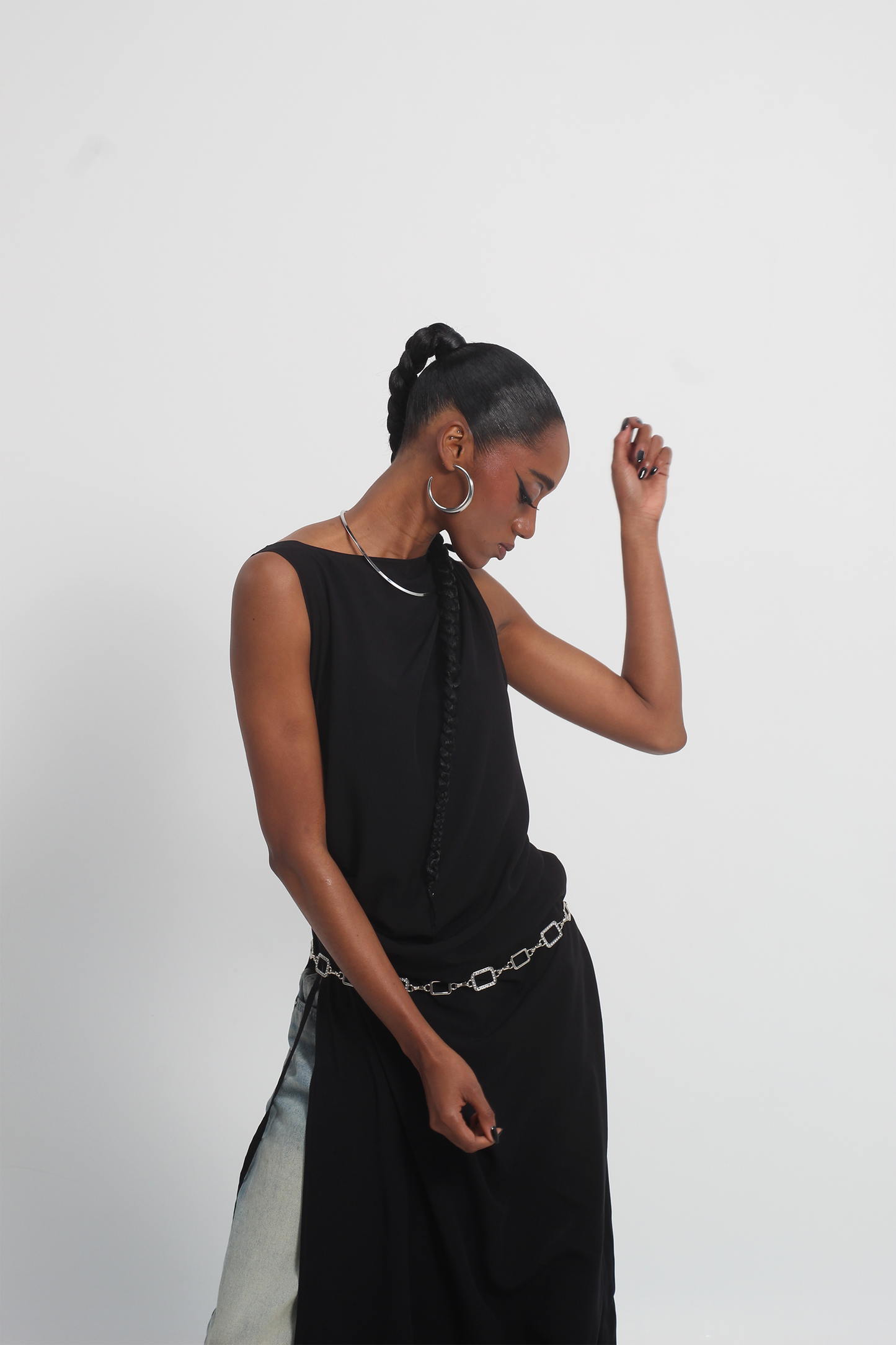 UNDONE LONG TOP